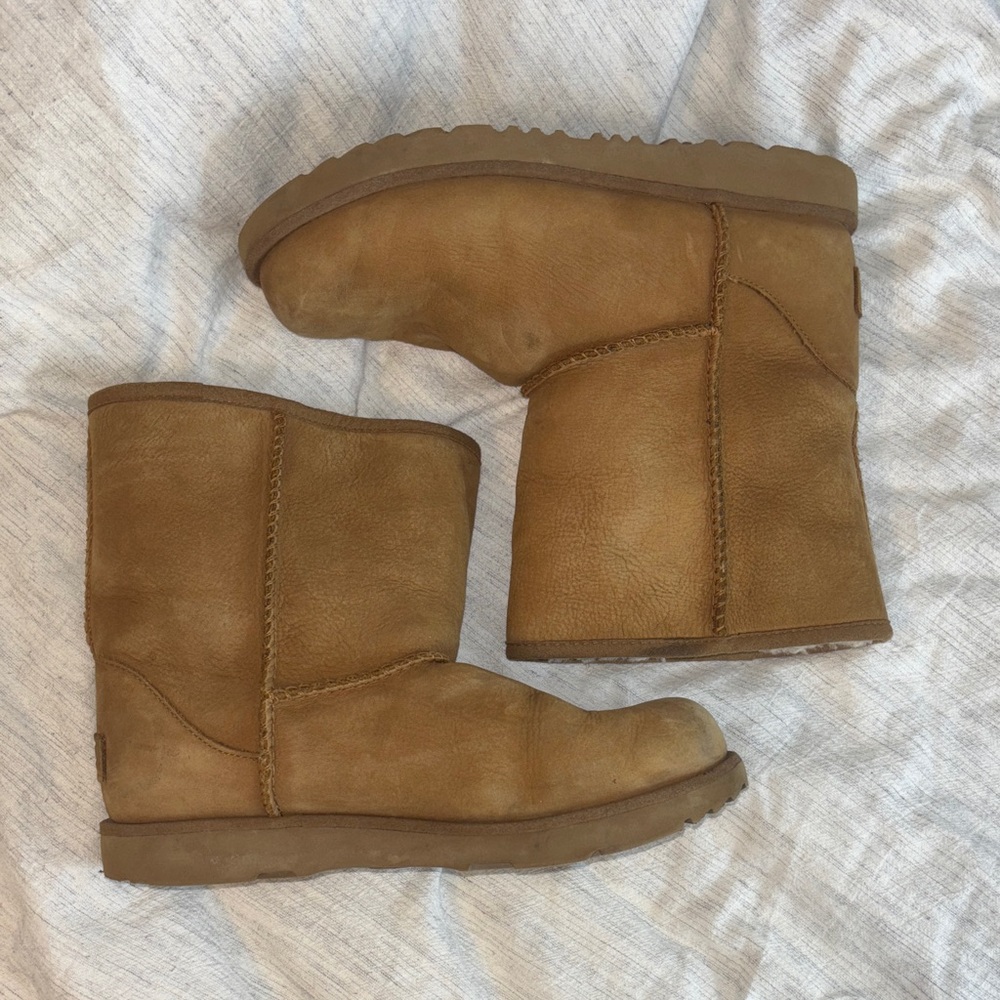UGG waterproof classic mini boots (kids size 4 US)